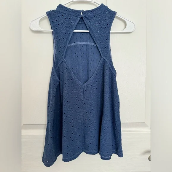 Aerie Eyelet Open-back Tank - Picture 3 of 4